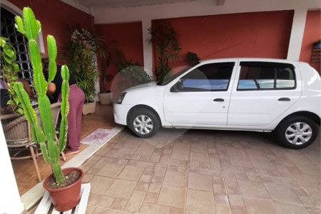 Casa à venda com 4 quartos, sendo 1 suíte, em Senador Camará, Rio de Janeiro, RJ