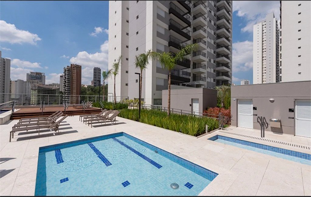 Apartamento à venda com 3 quartos, sendo 2 suítes,  em Jardim Caboré, São Paulo, SP