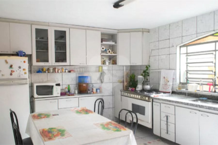 Casa de Vila à venda com 3 suítes em Santana, São Paulo, SP
