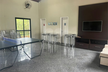 Casa à venda com 3 quartos no condomínio Jd Rebelato, Cotia - SP