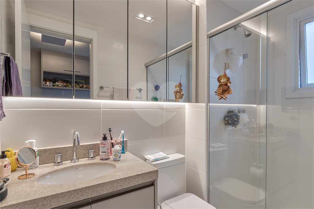 Apartamento à venda com 3 suítes em Chácara Santo Antônio, São Paulo, SP