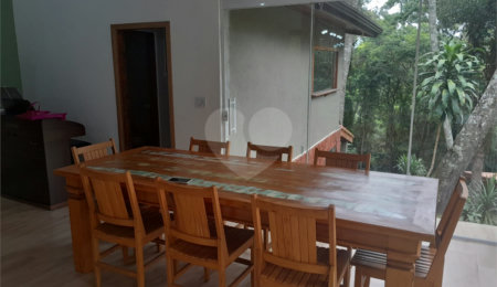 Casa à venda com 3 quartos no condomínio Sausalito, Mairiporã - SP