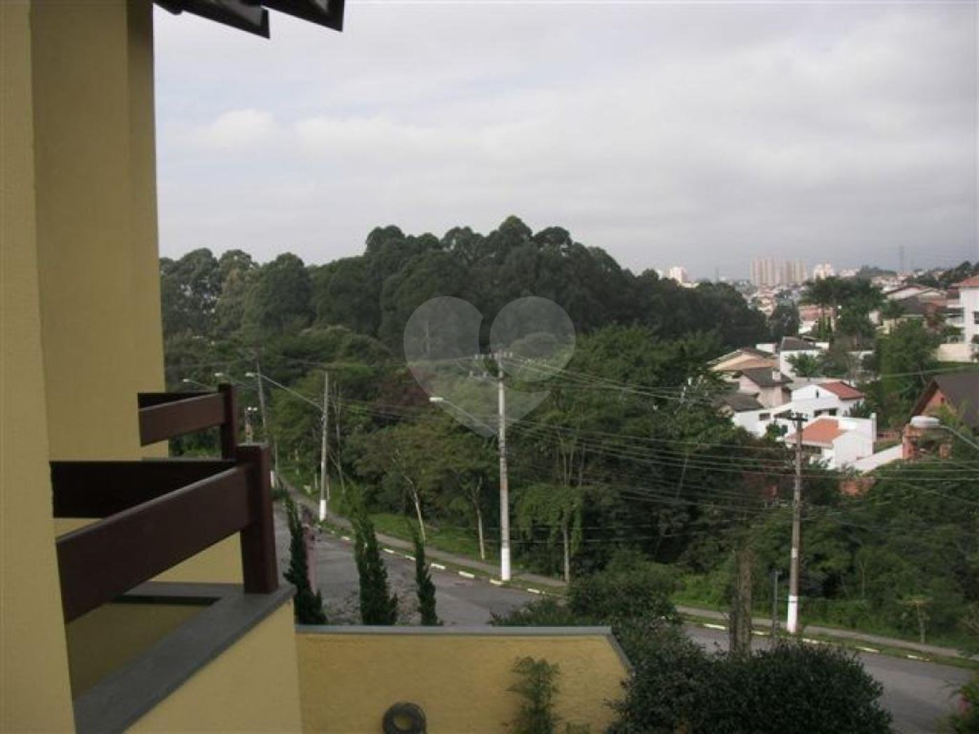Sobrado à venda com 4 suítes em Parque dos Príncipes, São Paulo, SP