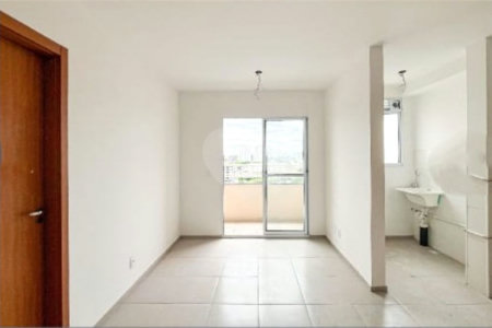 Apartamento à venda com 2 quartos em Lapa de Baixo, São Paulo, SP