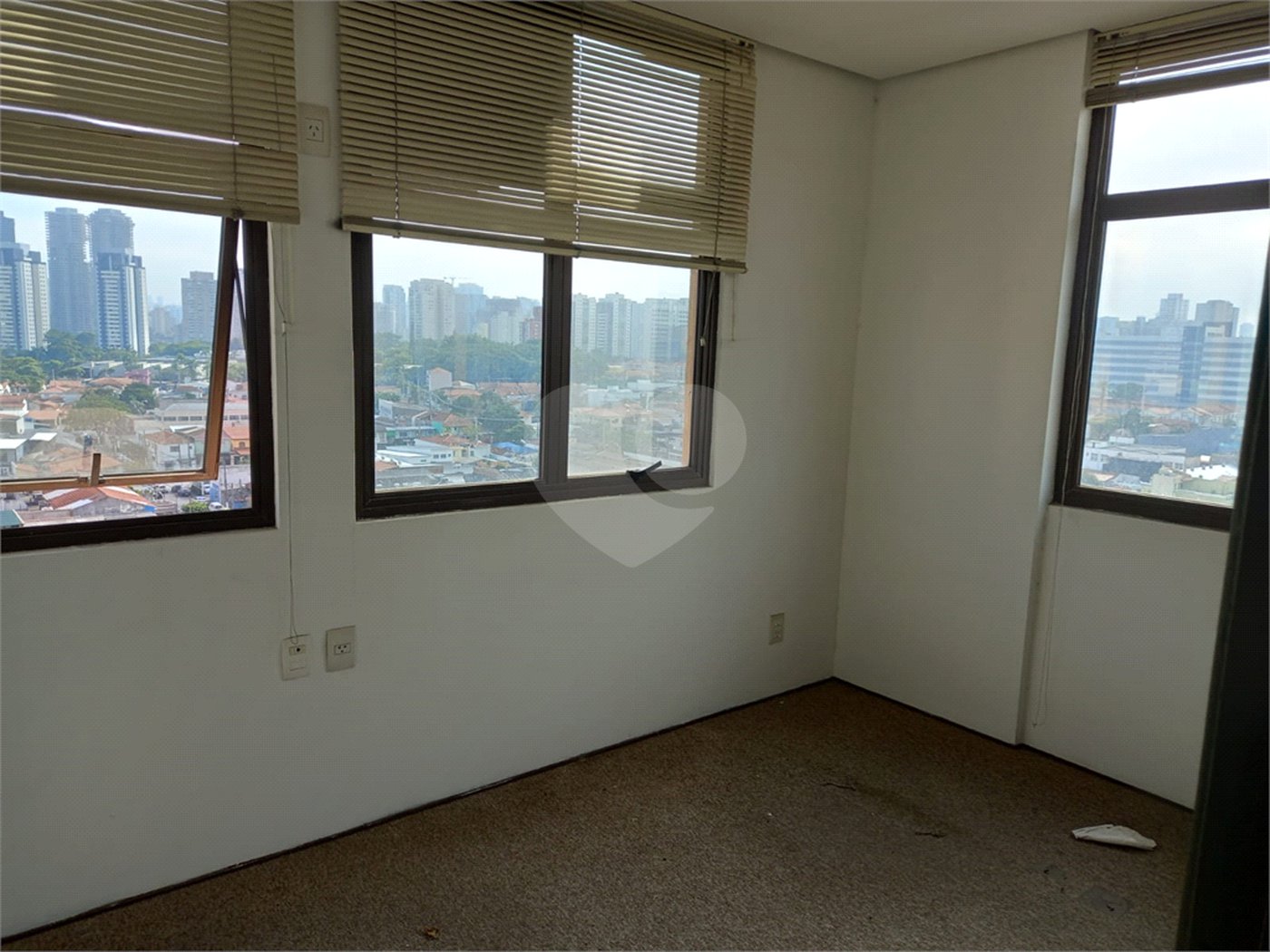 Sala à venda em Chácara Santo Antônio, São Paulo, SP