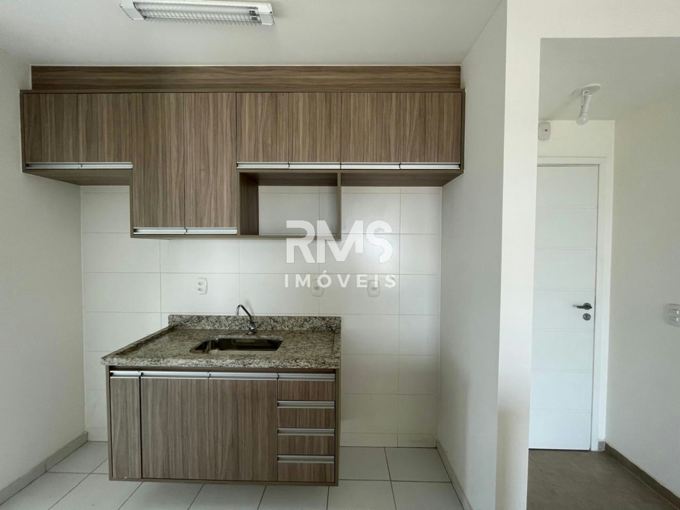 Apartamento para alugar com 2 quartos, sendo 1 suíte,  em Parque Industrial, Itu, SP