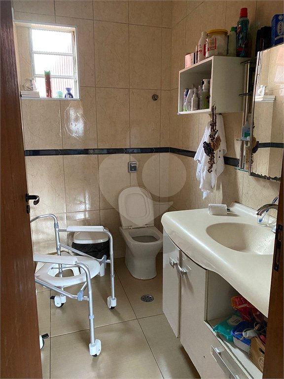 Sobrado à venda com 3 quartos, sendo 1 suíte, em Vila Augusta, Guarulhos, SP
