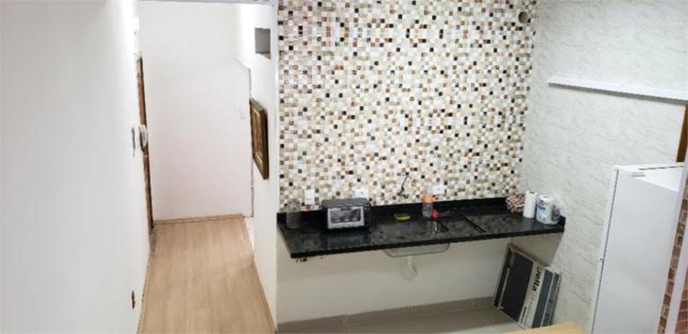 Apartamento à venda com 2 quartos em Sé, São Paulo, SP