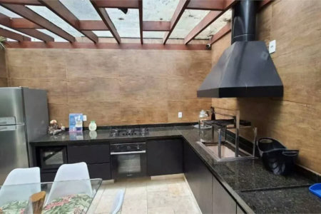 Casa à venda com 3 suítes no condomínio Metropolitan, São Paulo - SP