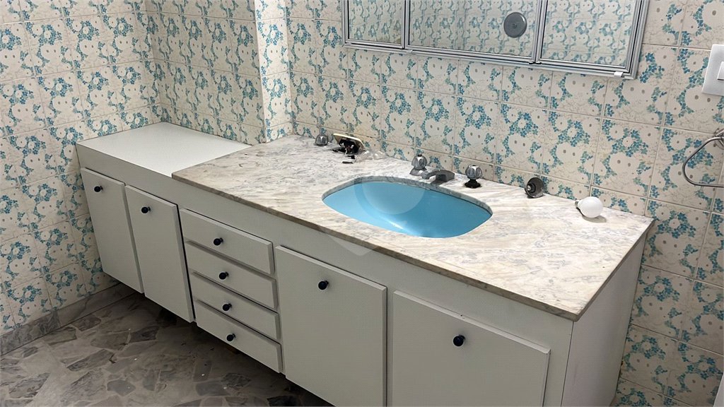 Apartamento à venda com 3 quartos, sendo 1 suíte, em Lapa, São Paulo, SP