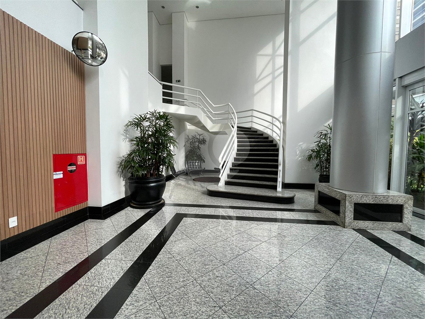 Apartamento à venda com 1 suíte em Pinheiros, São Paulo, SP