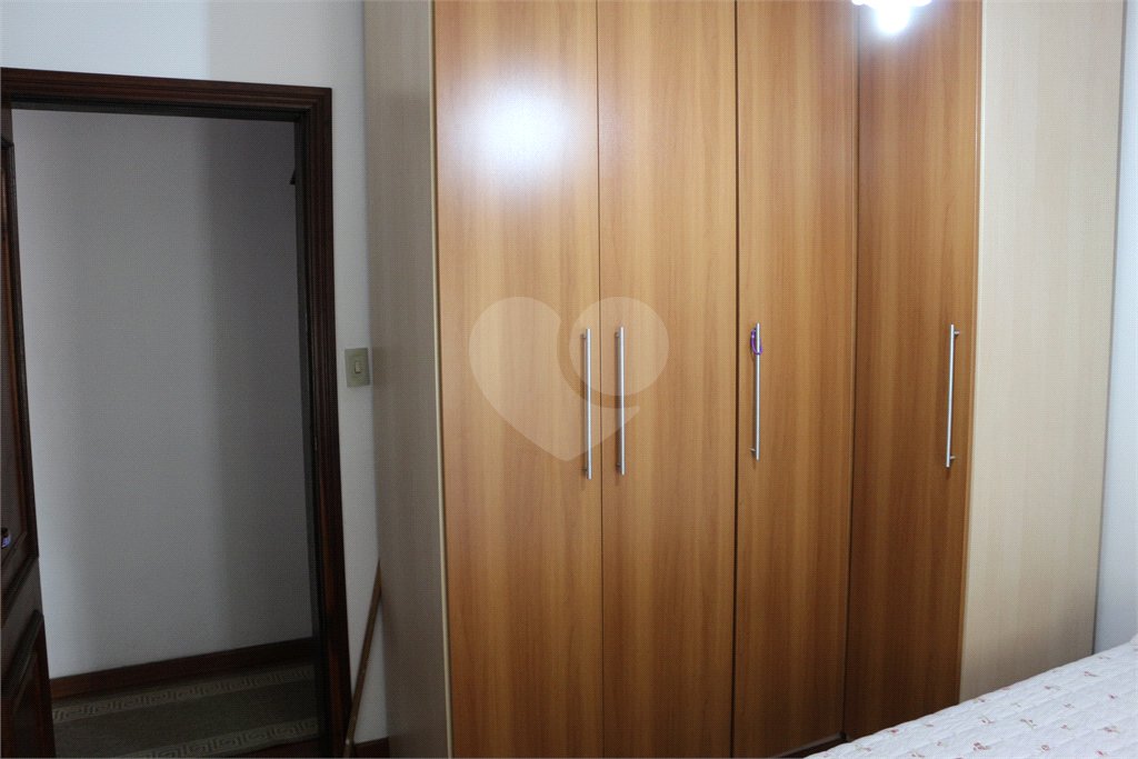 Sobrado à venda com 4 quartos, sendo 2 suítes, em Tremembé, São Paulo, SP