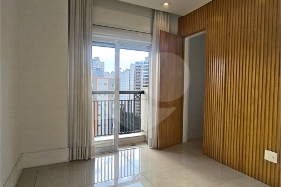 Apartamento à venda com 4 quartos, sendo 3 suítes, em Santana, São Paulo, SP