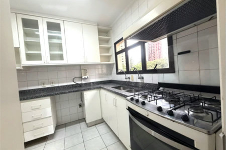 Apartamento à venda com 3 suítes em Vila Suzana, São Paulo, SP