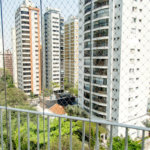 Apartamento à venda com 3 suítes em Moema, São Paulo, SP