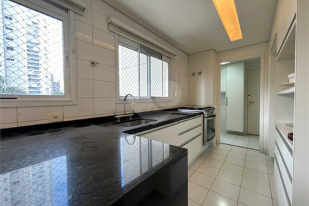 Apartamento à venda com 3 quartos, sendo 1 suíte, em Vila Leopoldina, São Paulo, SP