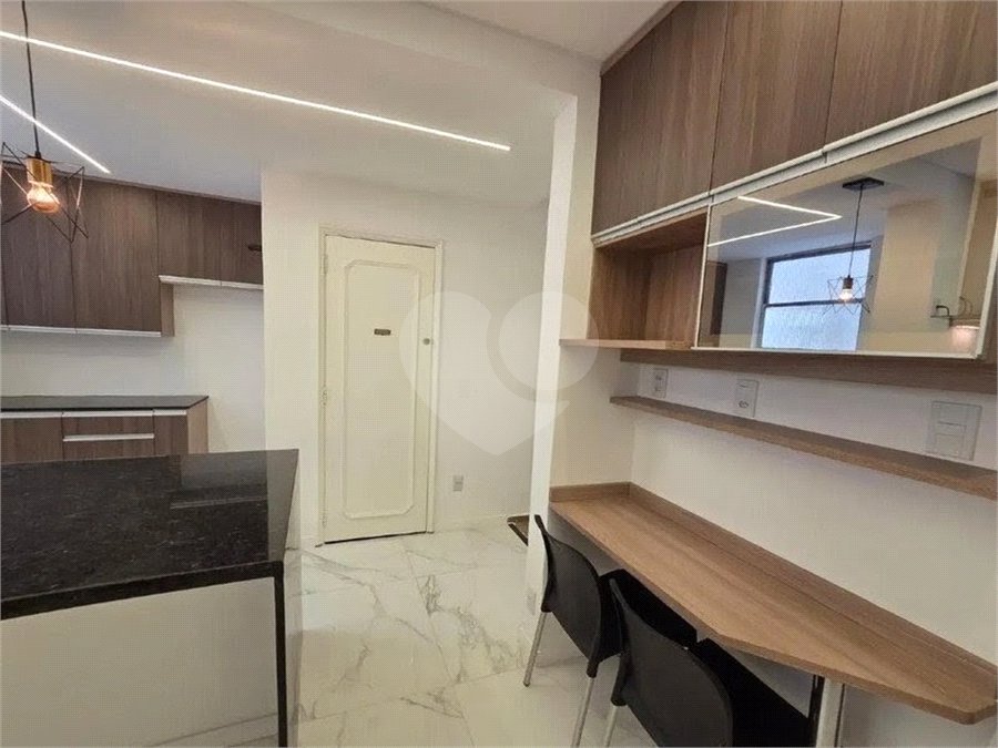 Apartamento à venda com 3 quartos, sendo 1 suíte, em Copacabana, Rio de Janeiro, RJ
