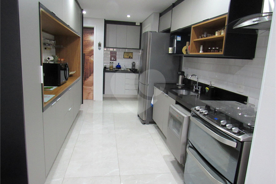 Apartamento à venda com 4 quartos, sendo 3 suítes,  em Tremembé, São Paulo, SP