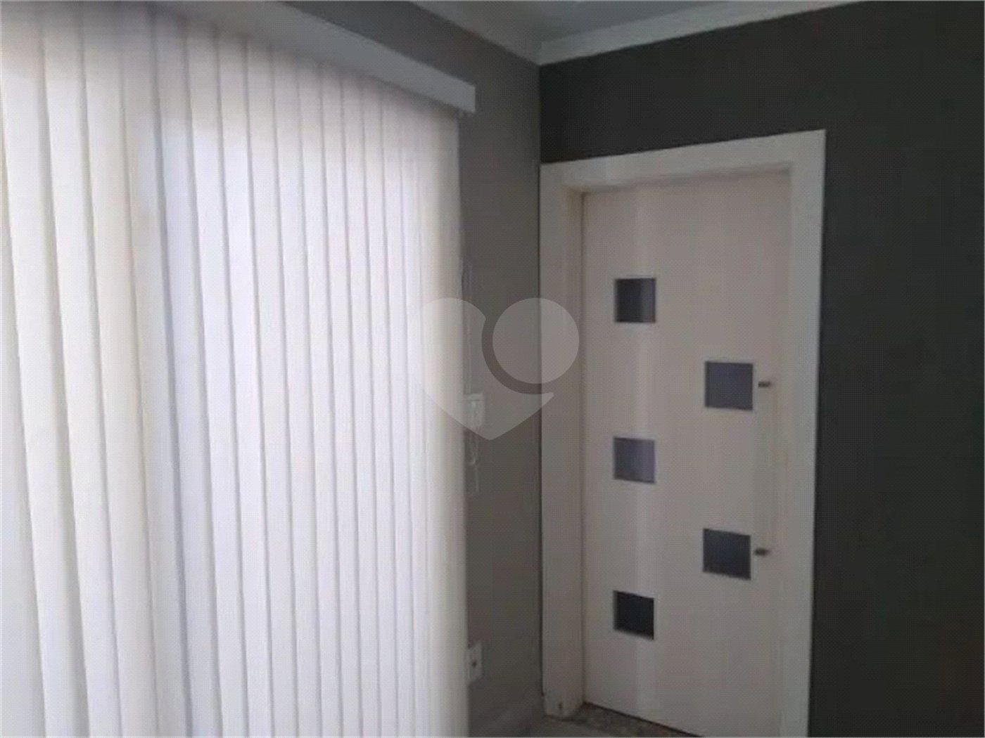 Casa à venda com 3 quartos, sendo 1 suíte, no condomínio Palmeiras Imperiais, Salto - SP