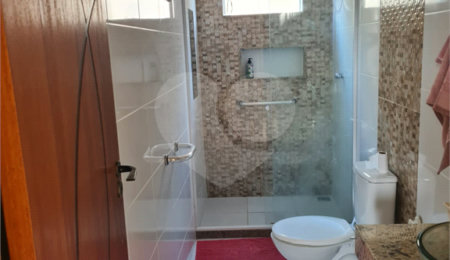 Casa em condomínio à venda com 3 quartos, sendo 1 suíte,  em Peró, Cabo Frio, RJ