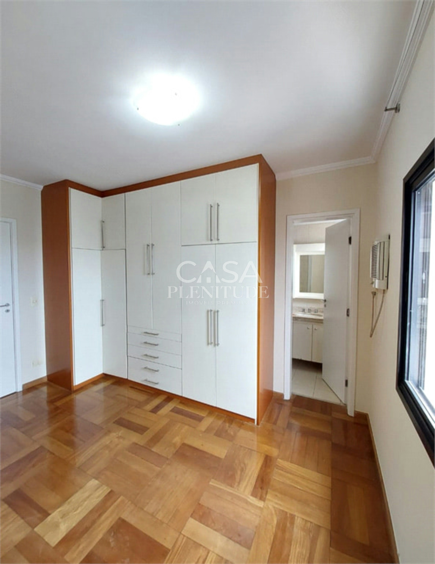 Apartamento à venda com 3 quartos, sendo 1 suíte, em Jardim Emília, Sorocaba, SP