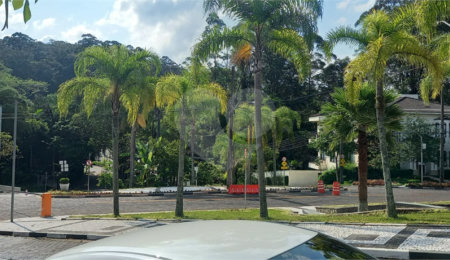 Terreno à venda no condomínio Reserva da Cantareiara, São Paulo - SP
