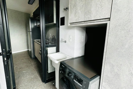 Apartamento à venda com 3 quartos em Vila Cordeiro, São Paulo, SP