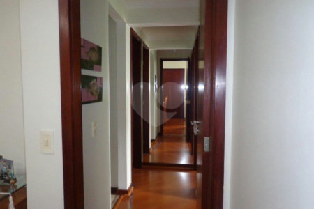 Apartamento à venda com 3 quartos, sendo 1 suíte, em Jardim Londrina, São Paulo, SP