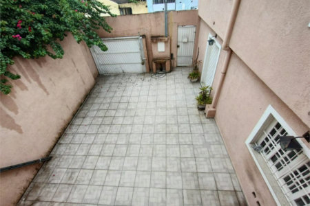 Sobrado à venda com 4 quartos em Saúde, São Paulo, SP