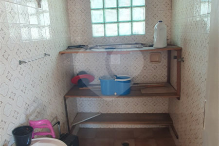 Casa Térrea à venda com 3 quartos, sendo 1 suíte, no Centro, Poá, SP