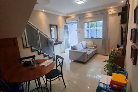 Casa à venda com 2 suítes em Campo Grande, Rio de Janeiro, RJ