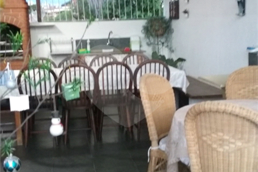 Casa Térrea à venda com 4 quartos, sendo 1 suíte, em Vila Romero, São Paulo, SP