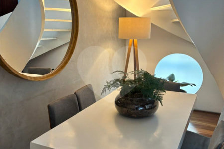 Apartamento à venda com 3 quartos, sendo 1 suíte, em Cerqueira César, São Paulo, SP