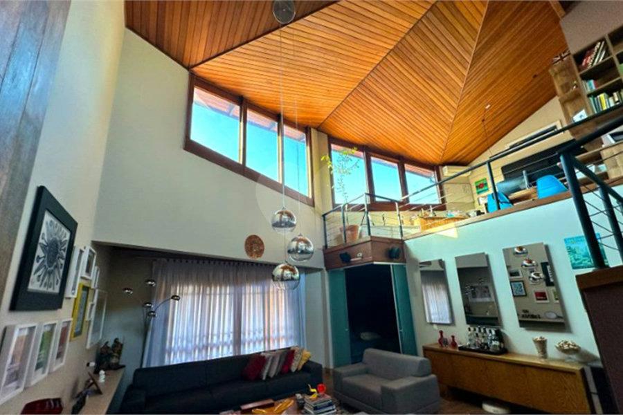 Casa à venda com 4 quartos, sendo 3 suítes, em Mandaqui, São Paulo, SP