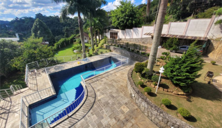 Casa à venda com 3 suítes no condomínio Alpes da Cantareira, Mairiporã - SP