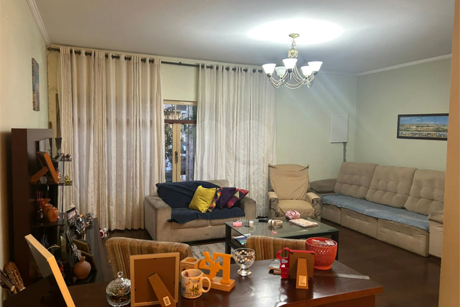 Sobrado à venda com 3 quartos, sendo 1 suíte,  em Tremembé, São Paulo, SP
