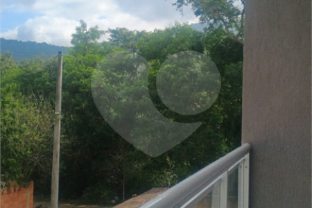 Casa à venda com 2 quartos no condomínio Dos Silvas, Rio de Janeiro - RJ