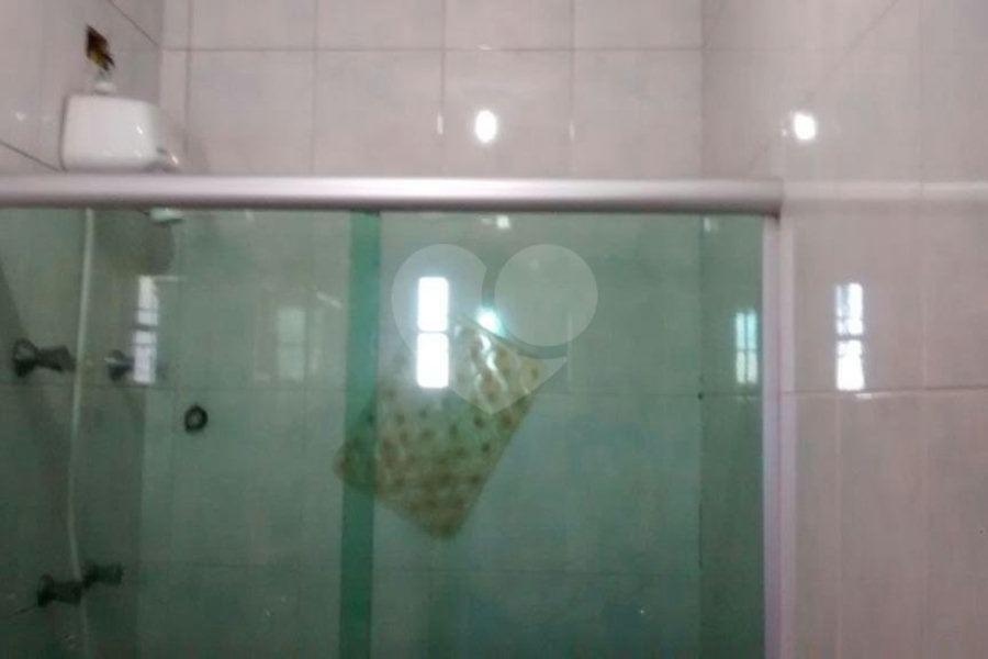 Sobrado à venda com 3 quartos, sendo 1 suíte, em Tremembé, São Paulo, SP