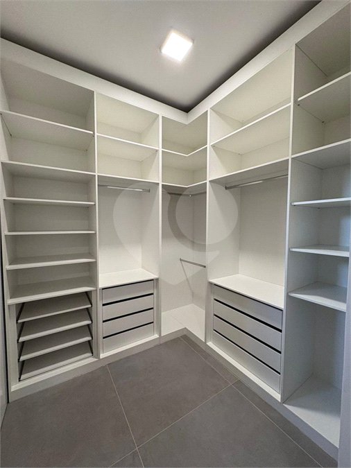 Casa à venda com 3 suítes em Residencial Tivoli, Araraquara, SP
