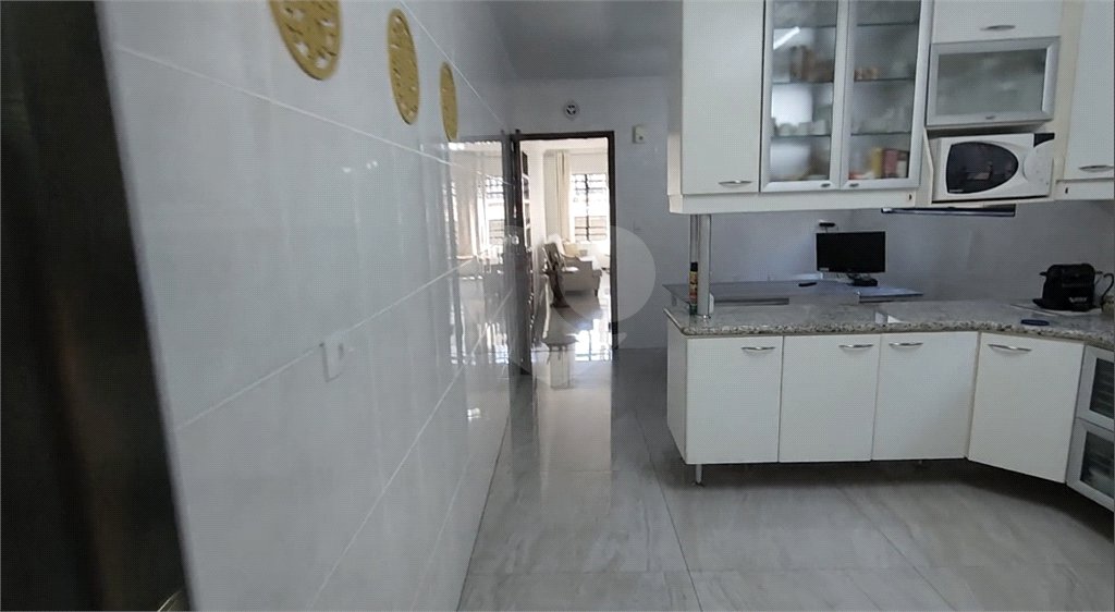 Casa à venda com 4 quartos, sendo 1 suíte, em Parada Inglesa, São Paulo, SP