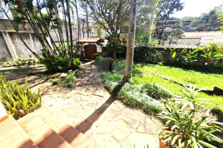 Casa Térrea à venda com 5 quartos em Jardim Petrópolis, São Paulo, SP