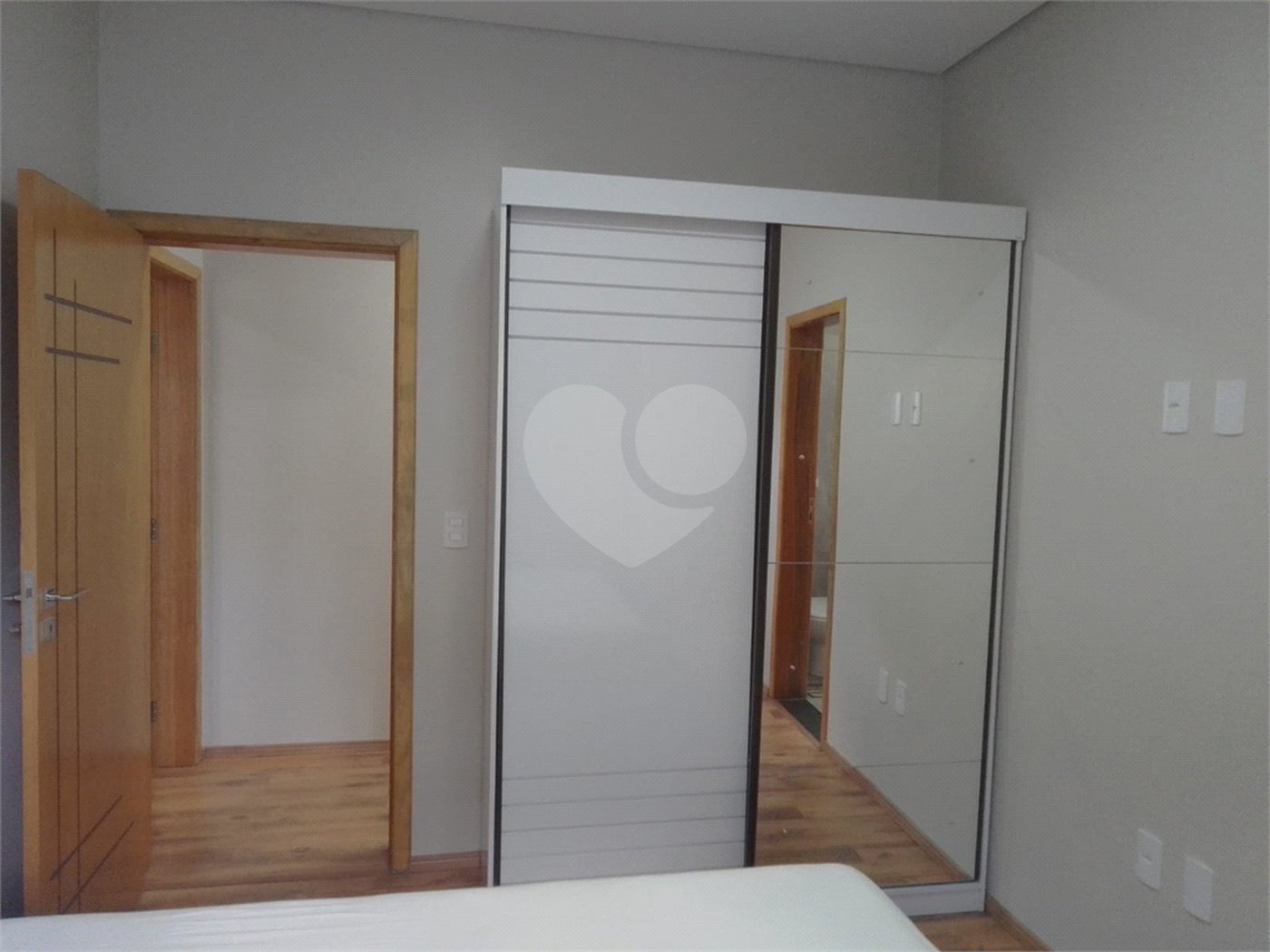 Casa à venda com 3 suítes no condomínio Villa dos Inglezes, Sorocaba - SP
