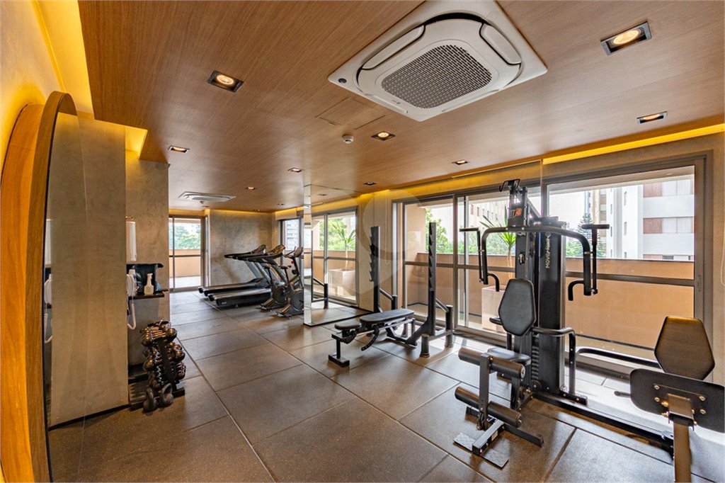 LINDO STUDIO DE 32M² PRÓXIMO DE TUDO