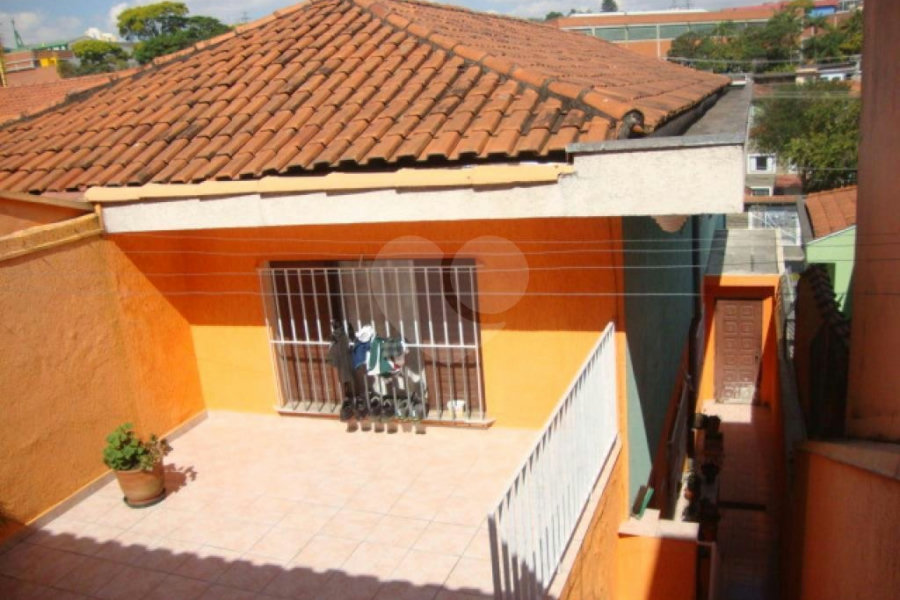 Sobrado à venda com 3 quartos, sendo 1 suíte, em Parada Inglesa, São Paulo, SP