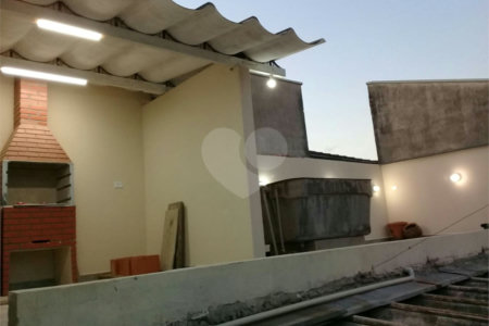 Sobrado à venda com 4 quartos, sendo 2 suítes,  em Jardim Regina, Indaiatuba, SP