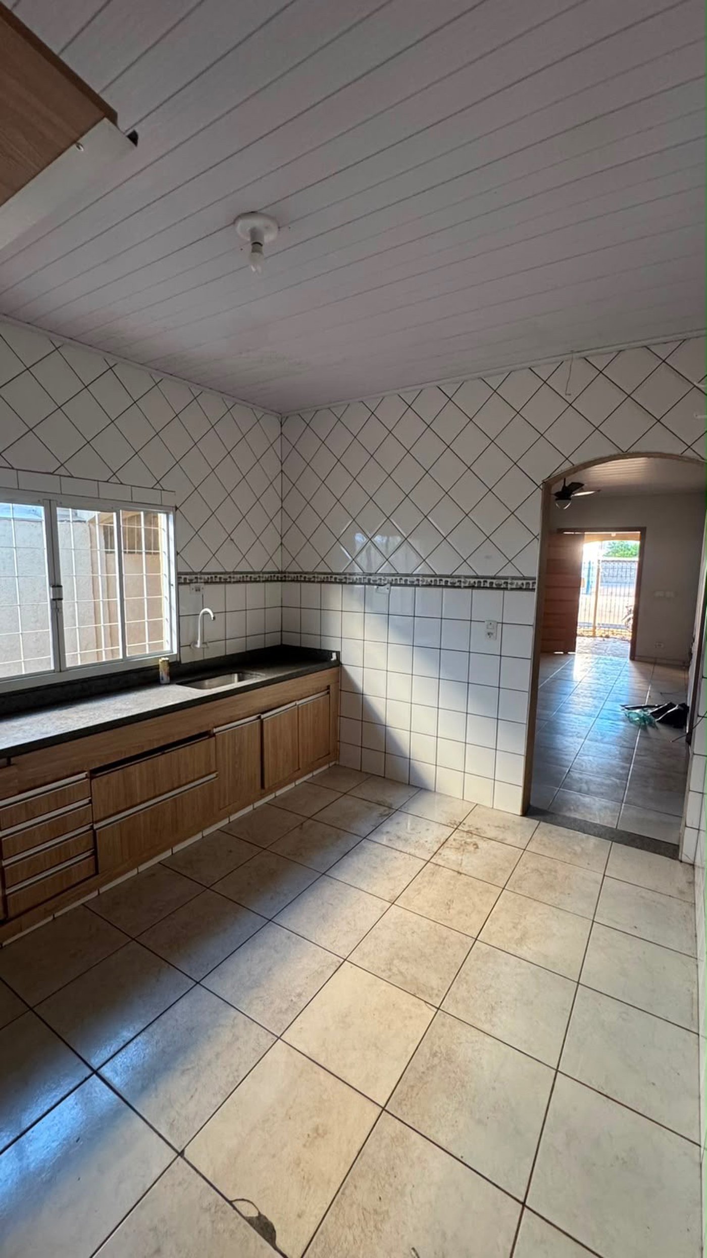 Casa à venda com 3 quartos, sendo 1 suíte,  em Nossa Senhora Aparecida, Três Lagoas, MS