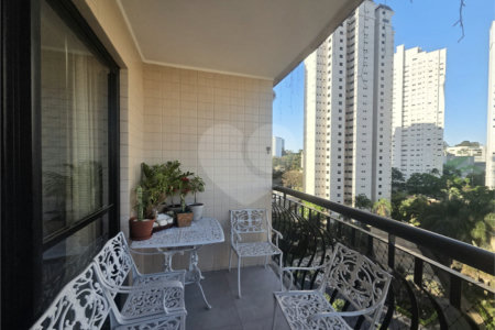 Apartamento à venda em Alto da Boa Vista, São Paulo, SP