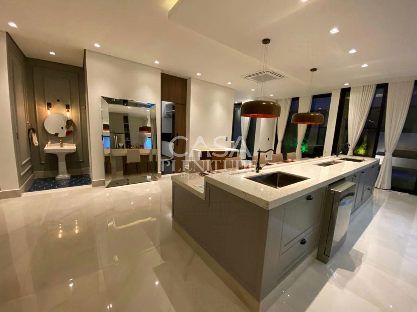 Casa em condomínio à venda ou para alugar com 4 suítes em Alphaville Nova Esplanada, Votorantim, SP
