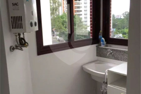 Apartamento à venda com 1 quarto em Vila Suzana, São Paulo, SP