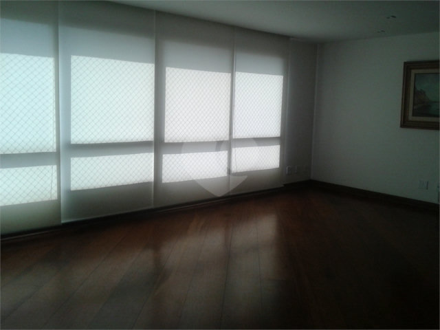 Apartamento à venda com 4 quartos, sendo 3 suítes,  em Santana, São Paulo, SP